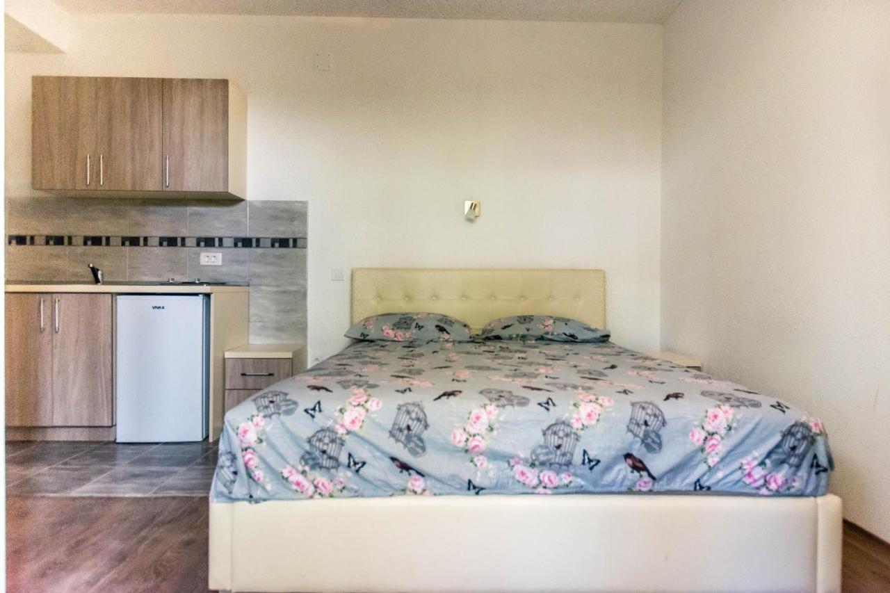 Apartments Elena Μπούντβα Εξωτερικό φωτογραφία