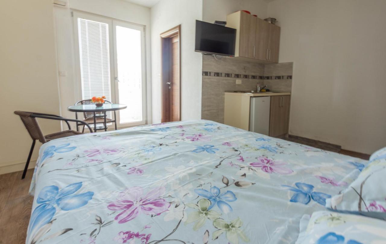 Apartments Elena Μπούντβα Εξωτερικό φωτογραφία