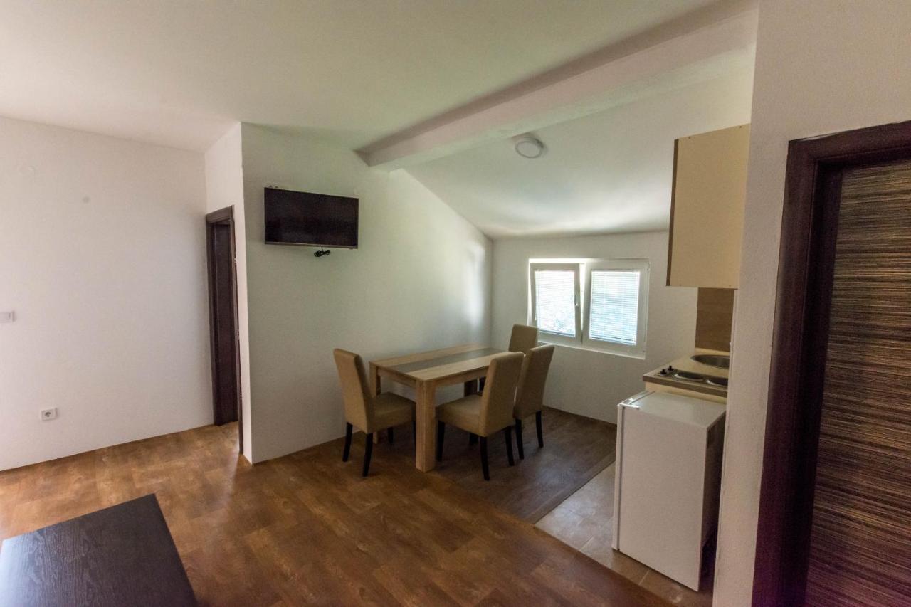 Apartments Elena Μπούντβα Εξωτερικό φωτογραφία